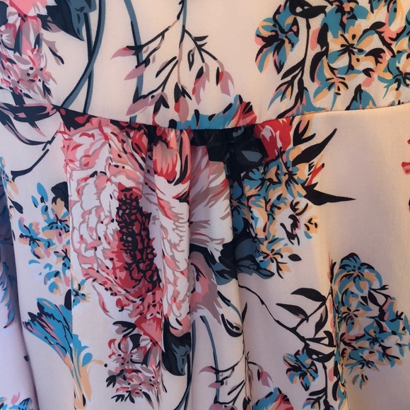 NWOT Drapey Blouse - Picture 4 of 6